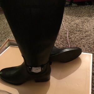 Michael Kora boots size 9